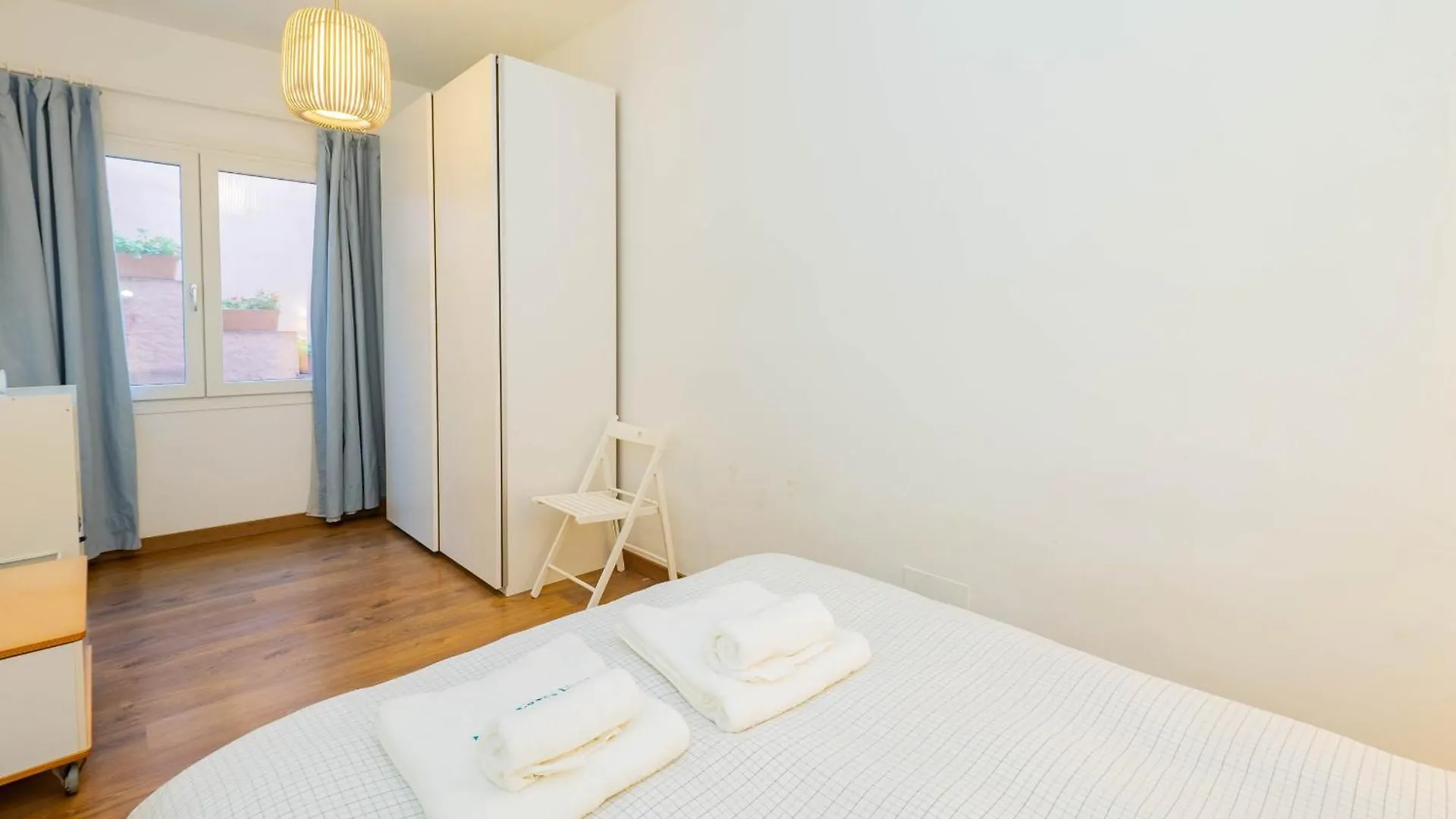 Cubo'S Villa Las Capuchinas & Cave House Торремолинос
