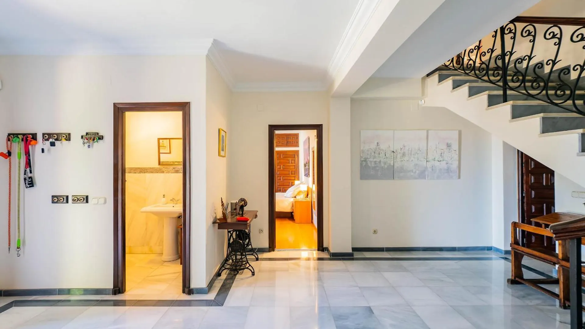 Cubo'S Villa Las Capuchinas & Cave House Торремолинос Испания
