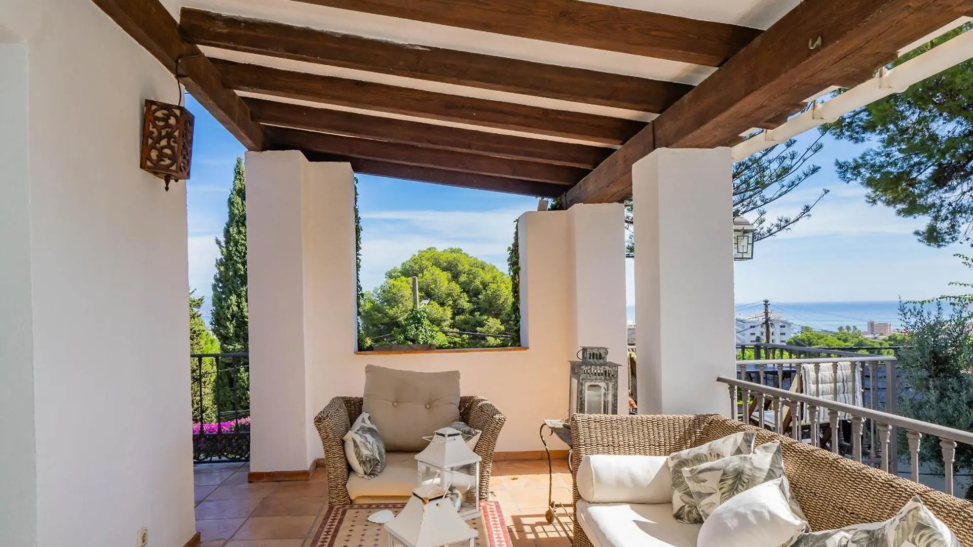 Cubo'S Villa Las Capuchinas & Cave House Торремолинос