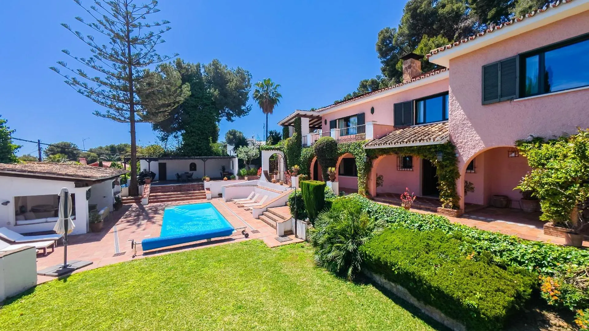 Cubo'S Villa Las Capuchinas & Cave House Торремолинос 0*,  Испания